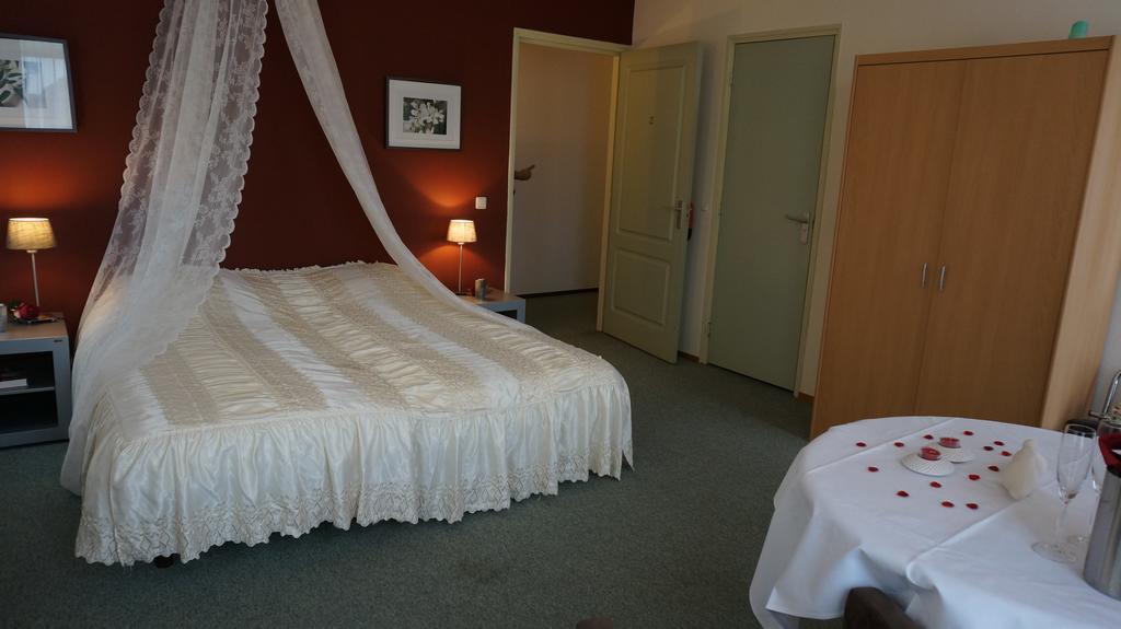 Hotel Het Gemeentehuis Uithuizen